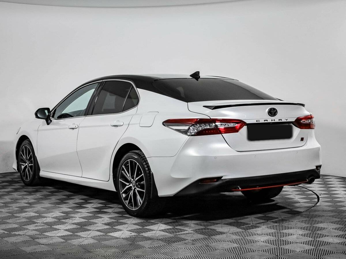 Купить Toyota Camry с пробегом. Фото: #6