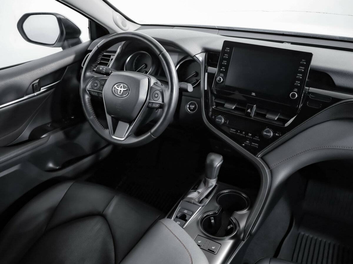 Купить Toyota Camry с пробегом. Фото: #7