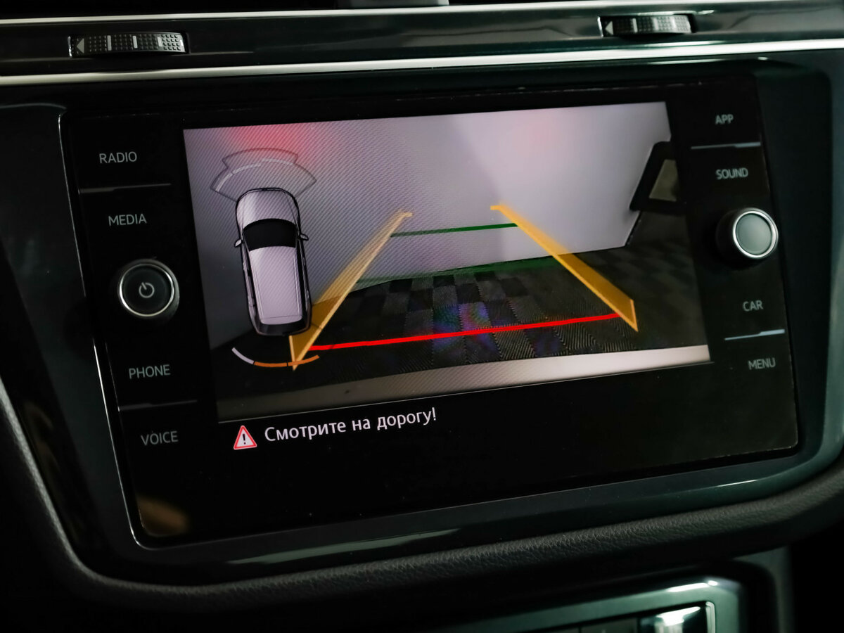 Купить Volkswagen Tiguan с пробегом. Фото: #16