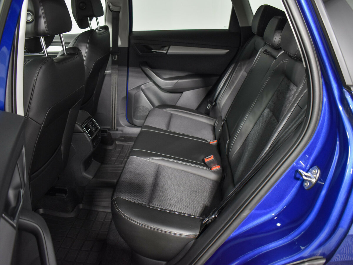 Купить Skoda Karoq с пробегом. Фото: #10