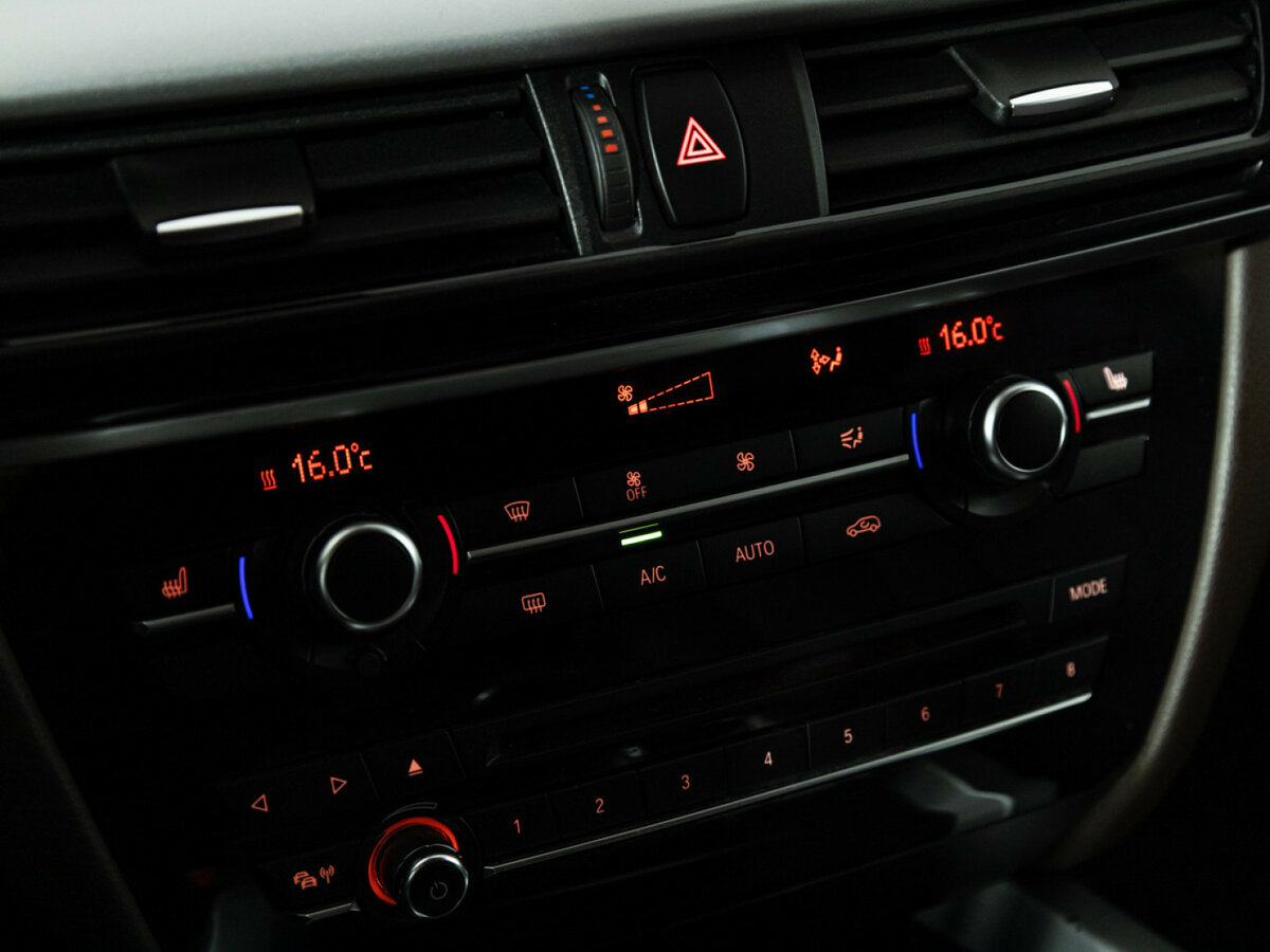 Купить BMW X5 с пробегом. Фото: #12