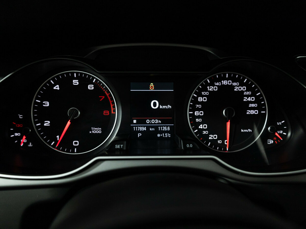 Купить Audi A4 с пробегом. Фото: #11