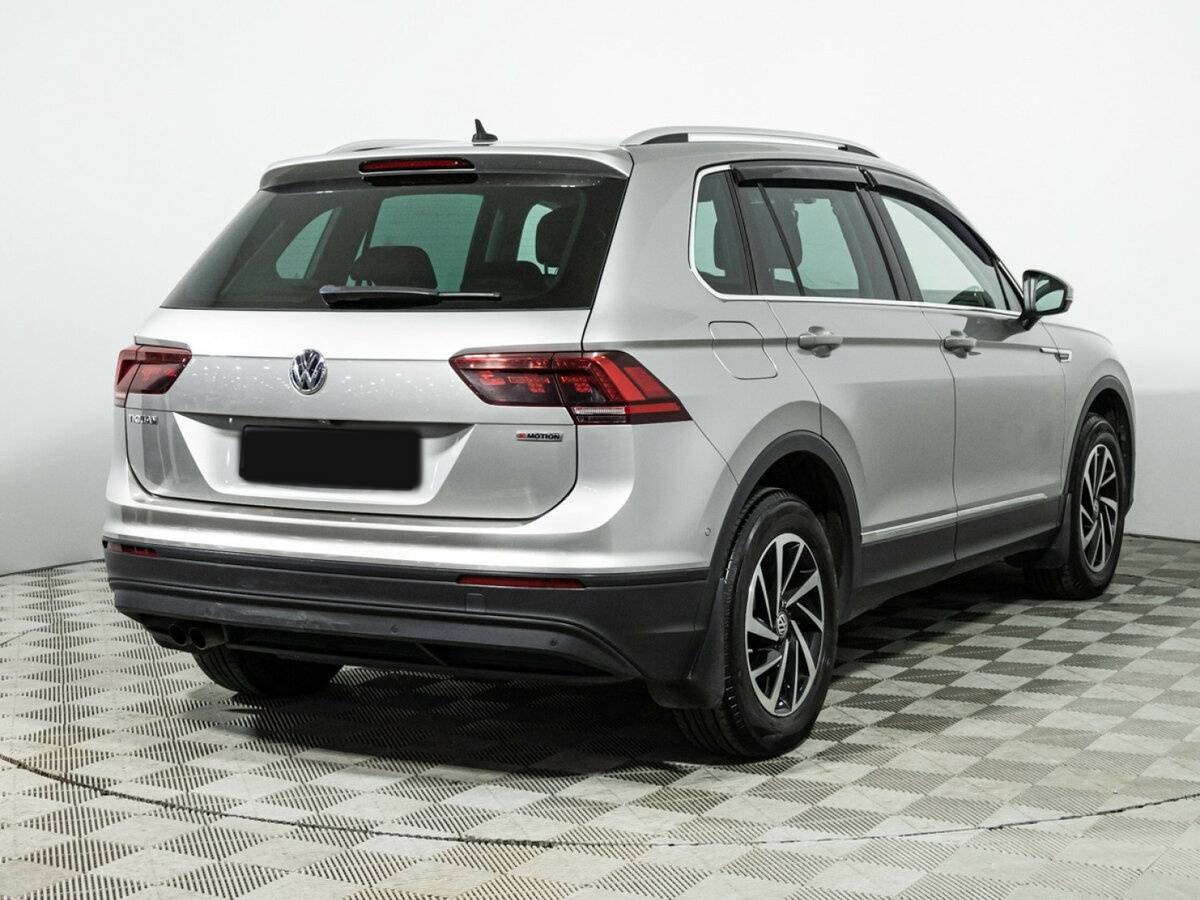 Купить Volkswagen Tiguan с пробегом. Фото: #4