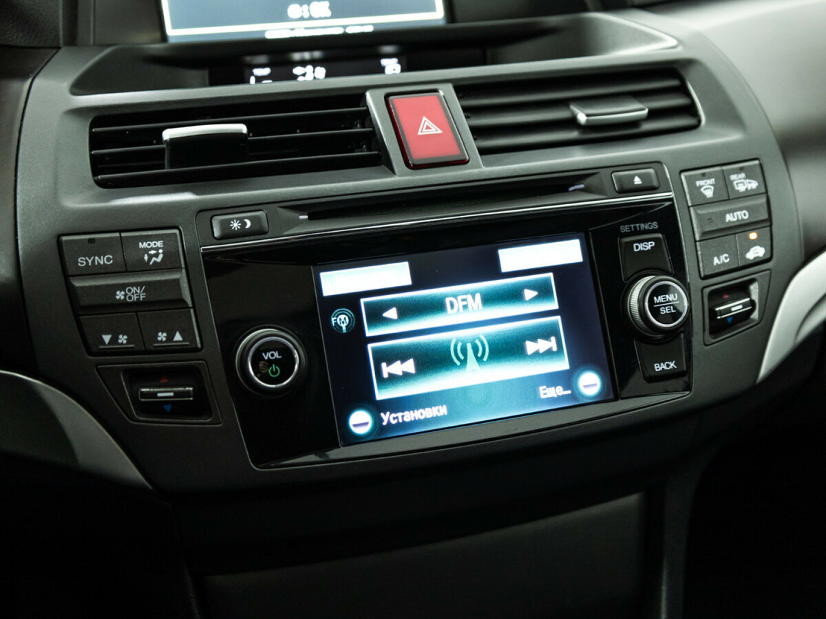 Купить Honda Crosstour с пробегом. Фото: #14