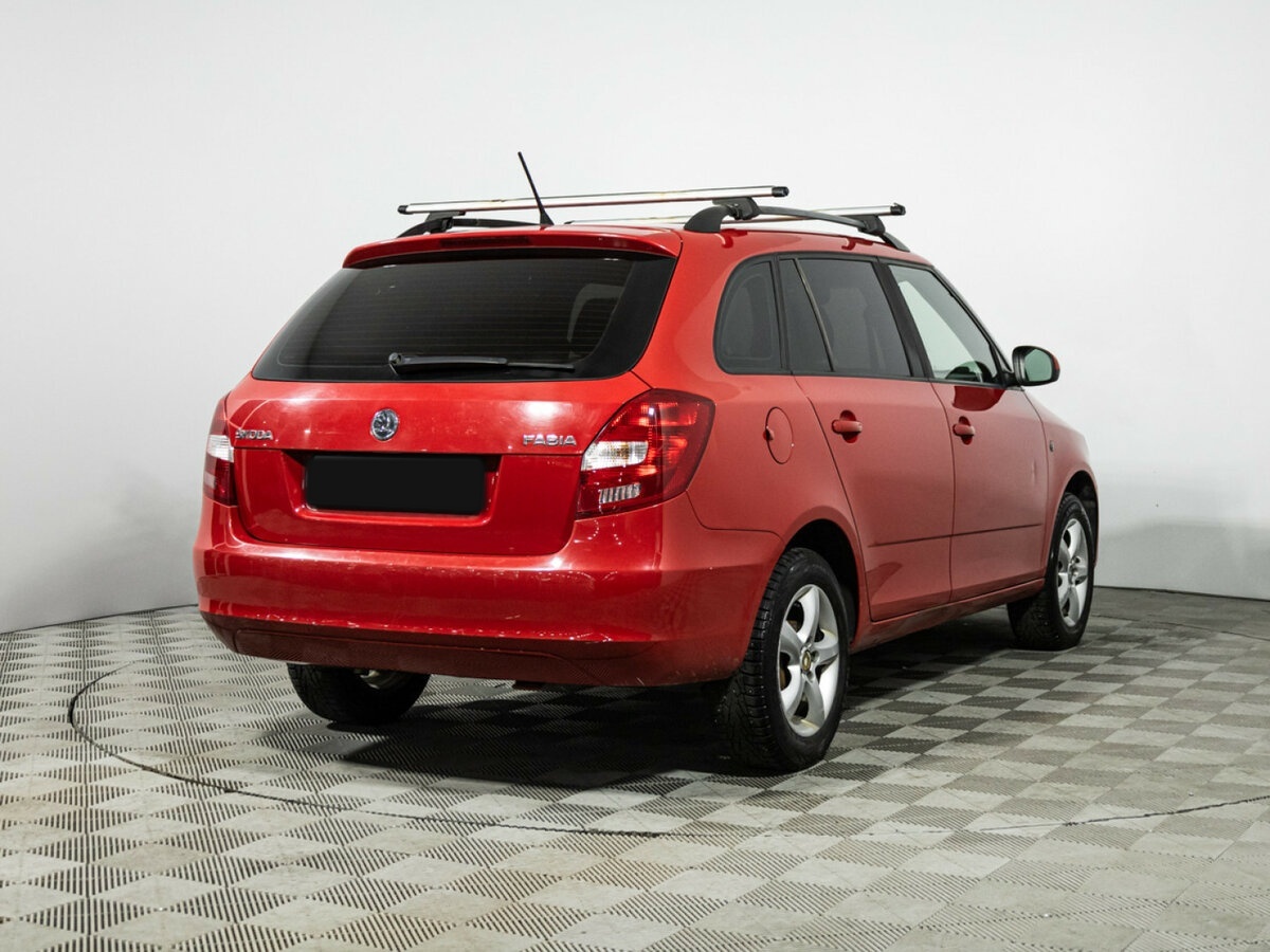 Купить Skoda Fabia с пробегом. Фото: #3