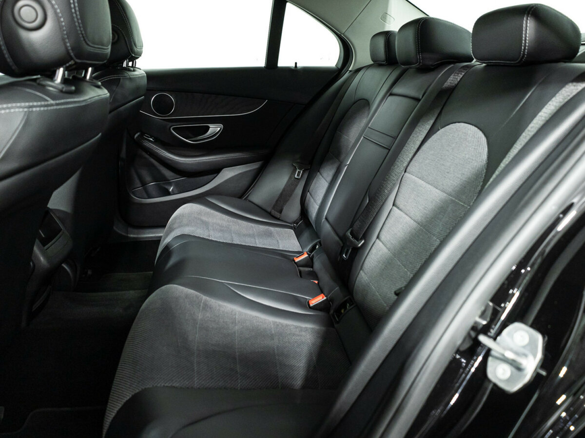 Купить Mercedes-Benz C-Класс с пробегом. Фото: #9