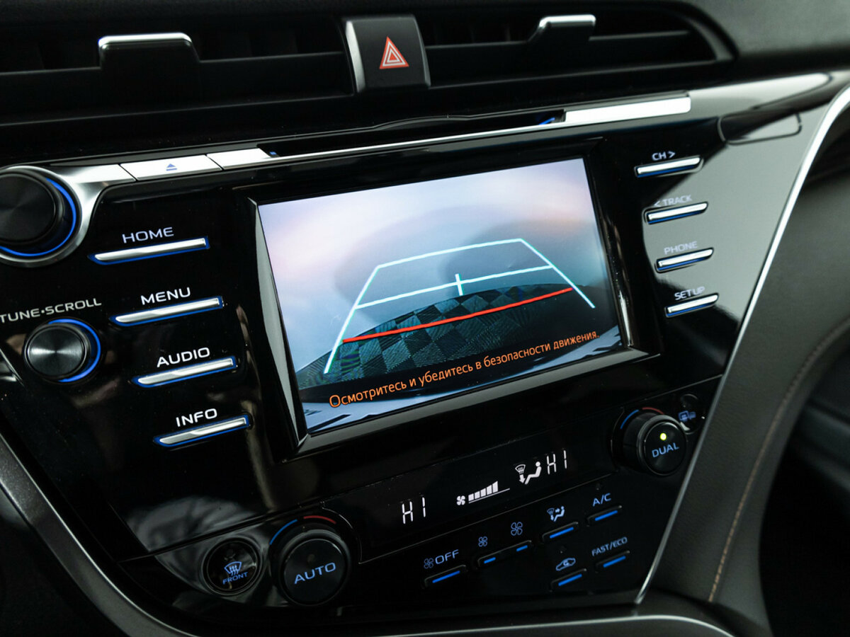 Купить Toyota Camry с пробегом. Фото: #13