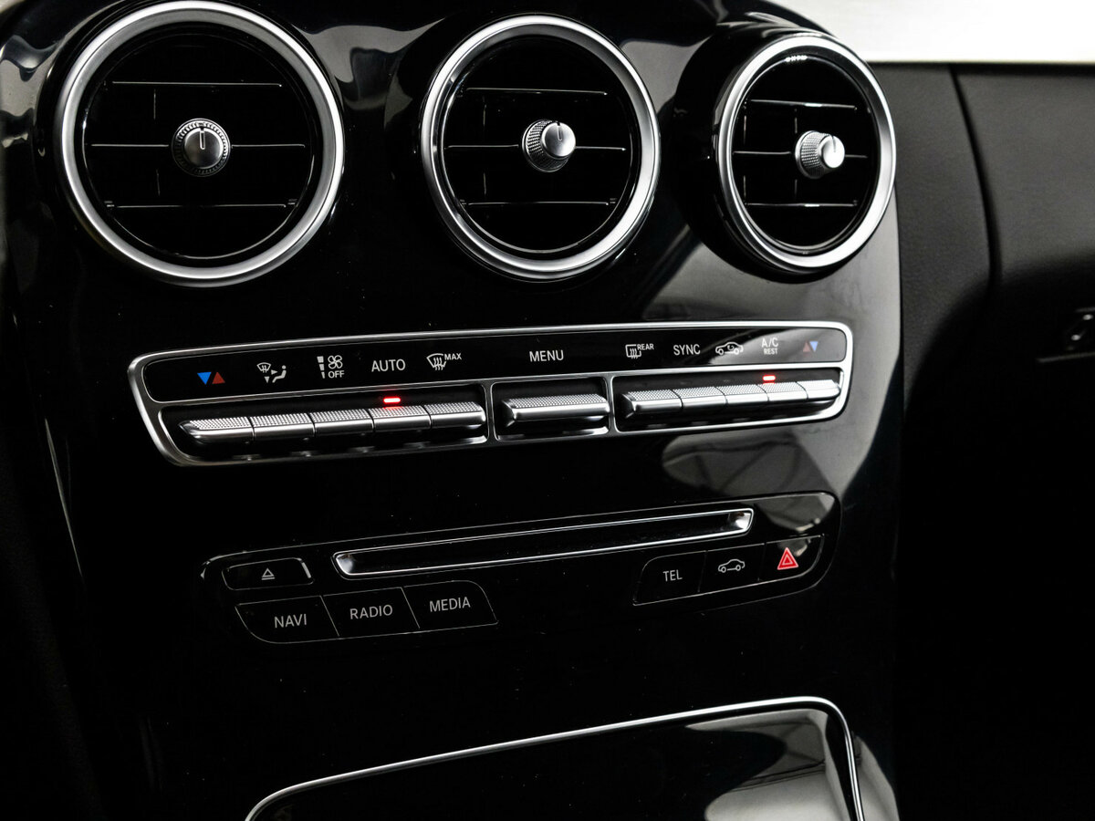 Купить Mercedes-Benz C-Класс с пробегом. Фото: #13