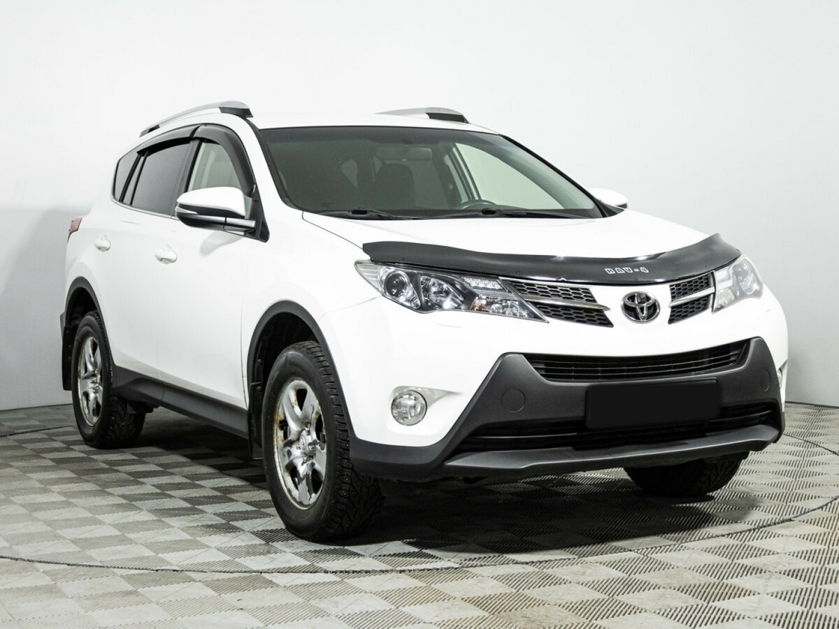 Купить Toyota RAV4 с пробегом. Фото: #2