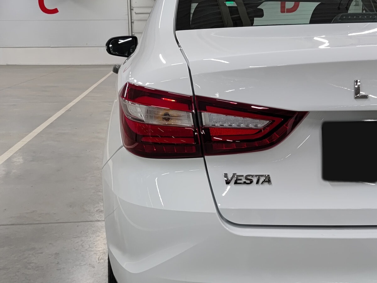 Купить Lada (ВАЗ) Vesta с пробегом. Фото: #8