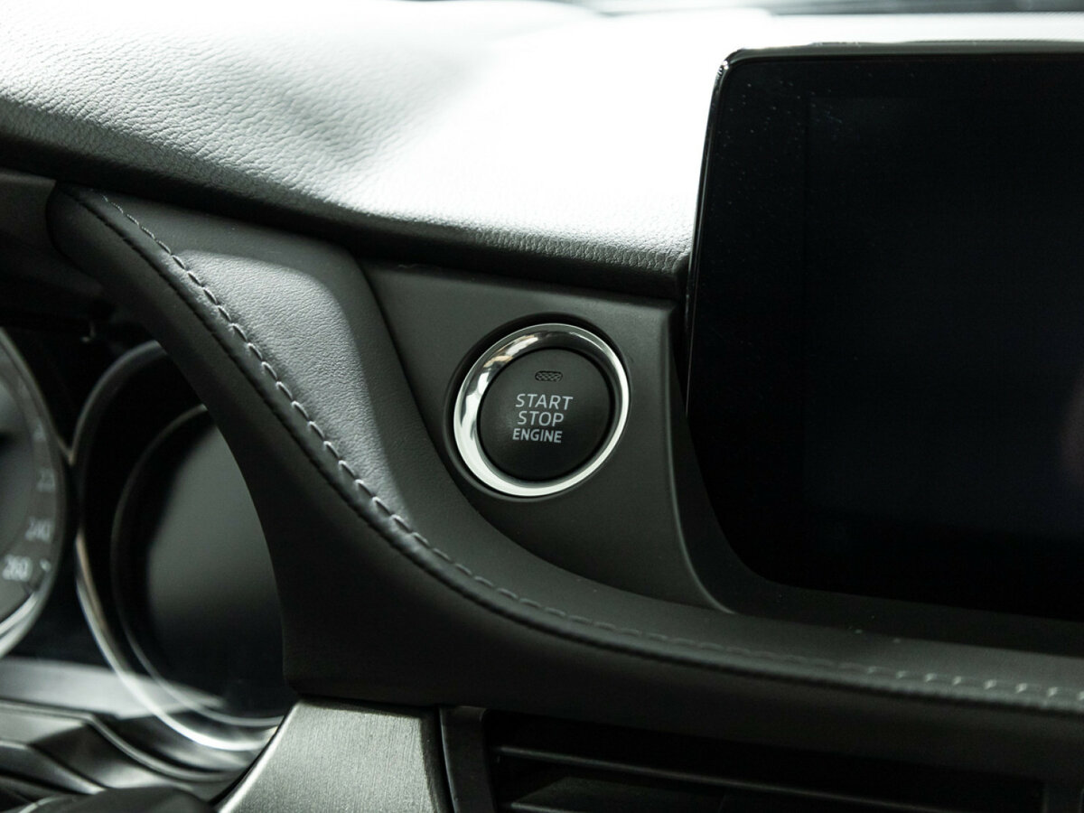 Купить Mazda 6 с пробегом. Фото: #20
