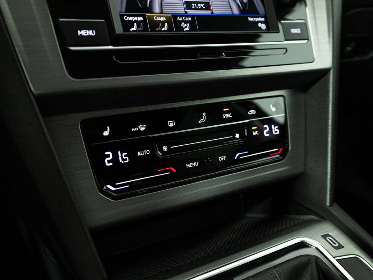 Купить Volkswagen Passat с пробегом. Фото: #16