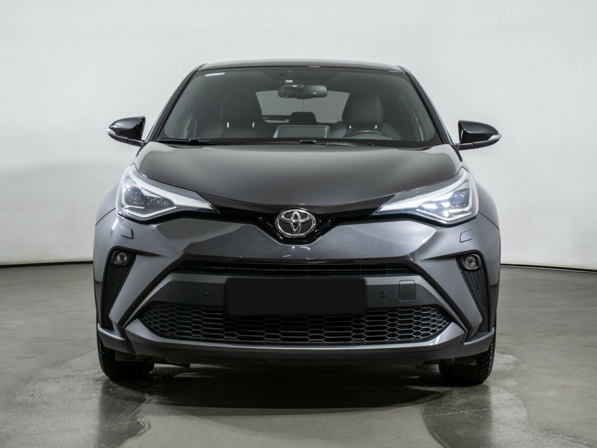 Купить Toyota C-HR с пробегом. Фото: #1