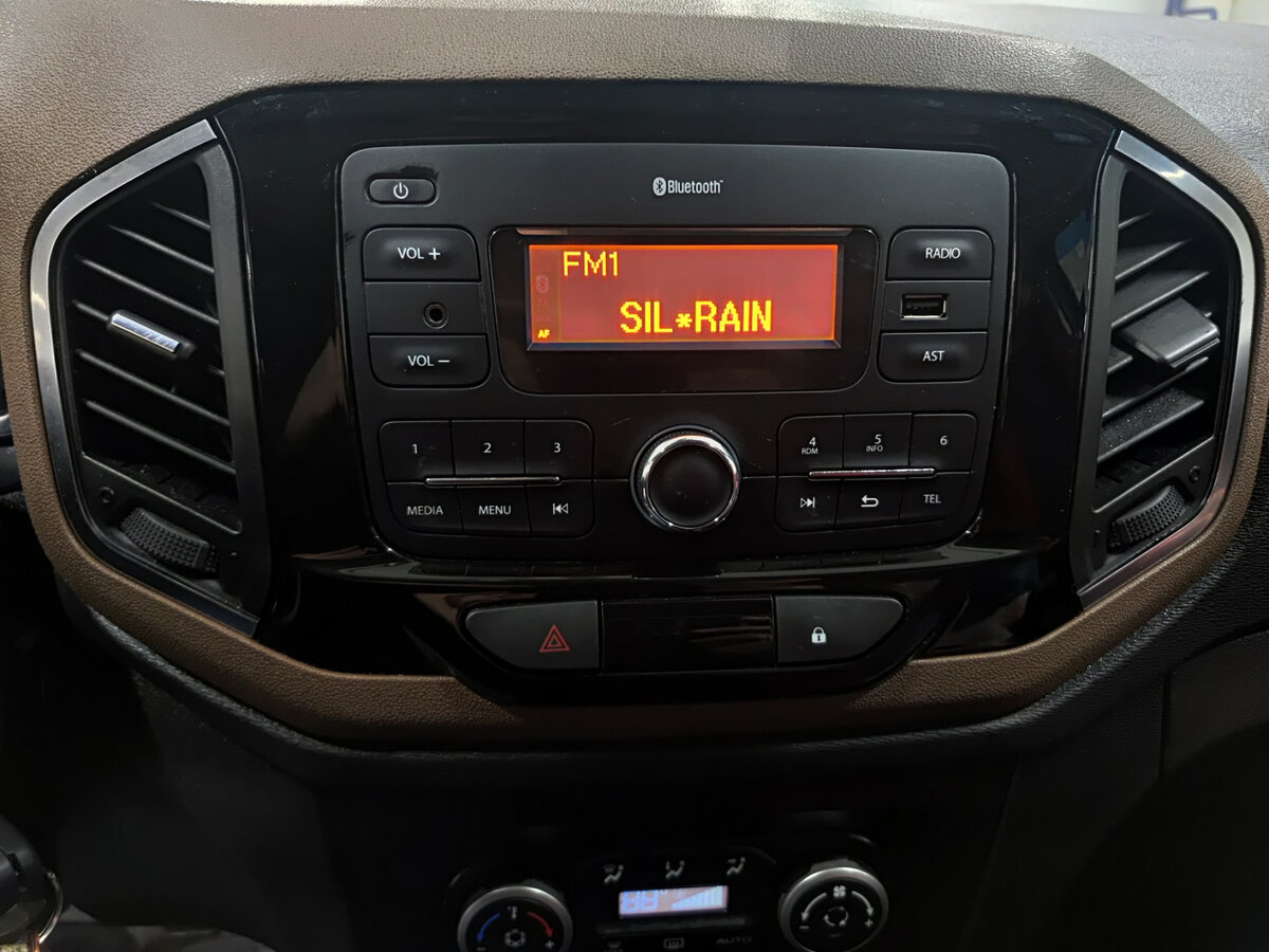 Продажа Б/У Лада (ВАЗ) ИКСРЭЙ. Фото: #14