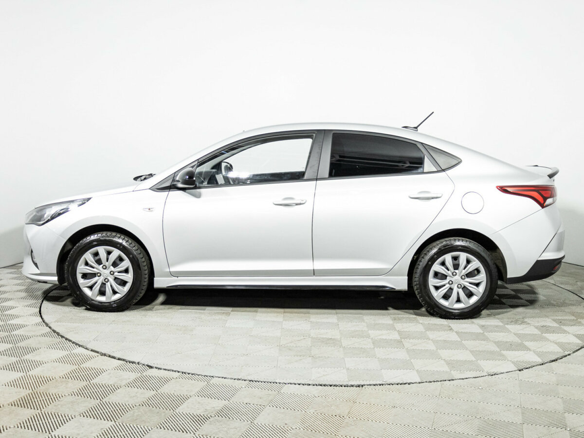 Купить Solaris HS с пробегом. Фото: #7