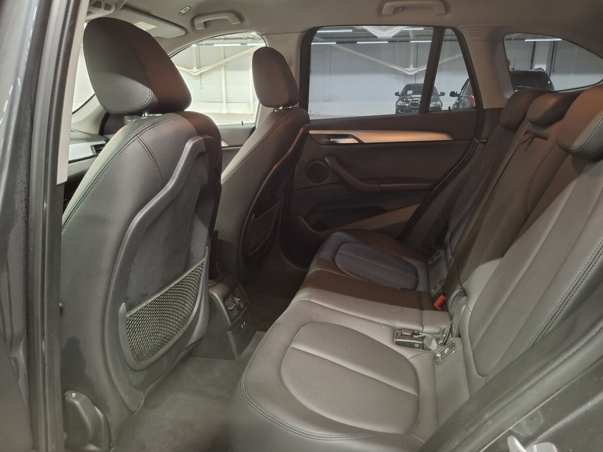 Купить BMW X1 с пробегом. Фото: #11
