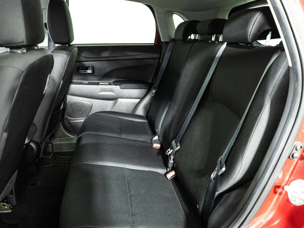 Купить Mitsubishi ASX с пробегом. Фото: #9