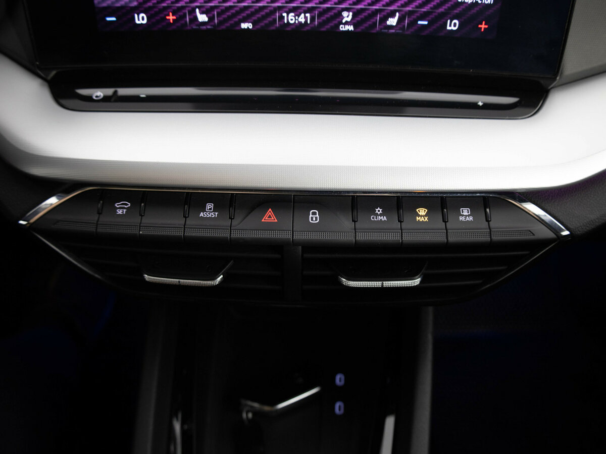 Купить Skoda Octavia с пробегом. Фото: #12