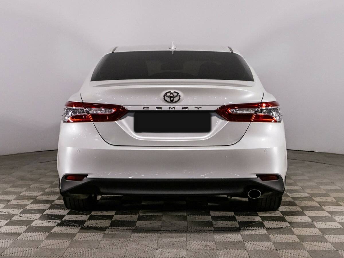 Купить Toyota Camry с пробегом. Фото: #5