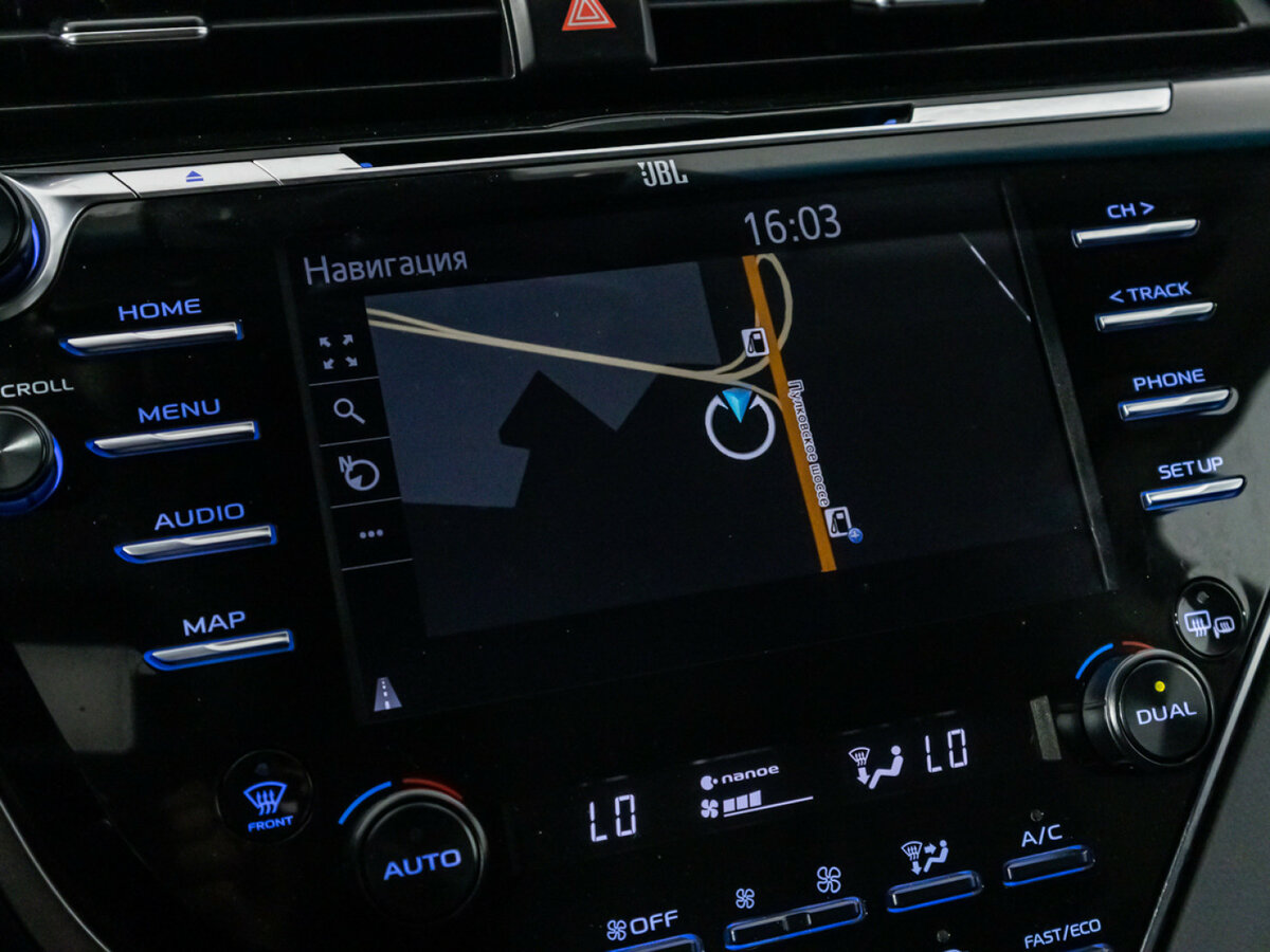 Купить Toyota Camry с пробегом. Фото: #17