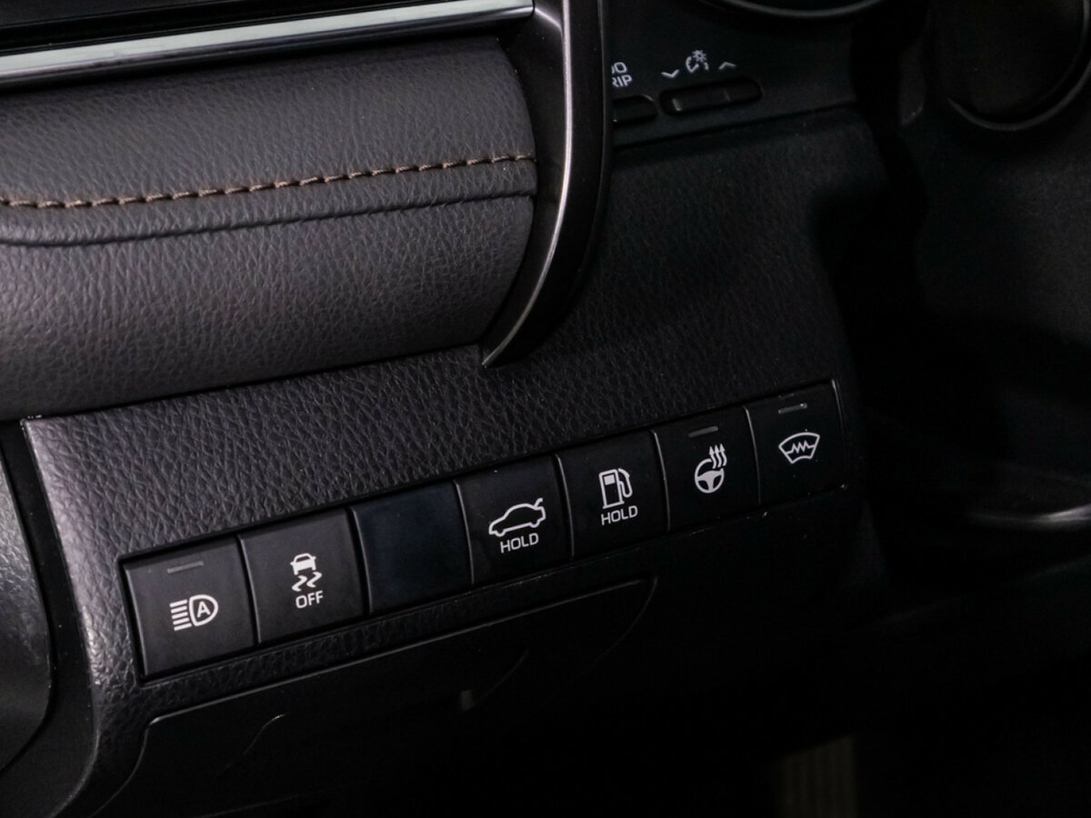 Купить Toyota Camry с пробегом. Фото: #23