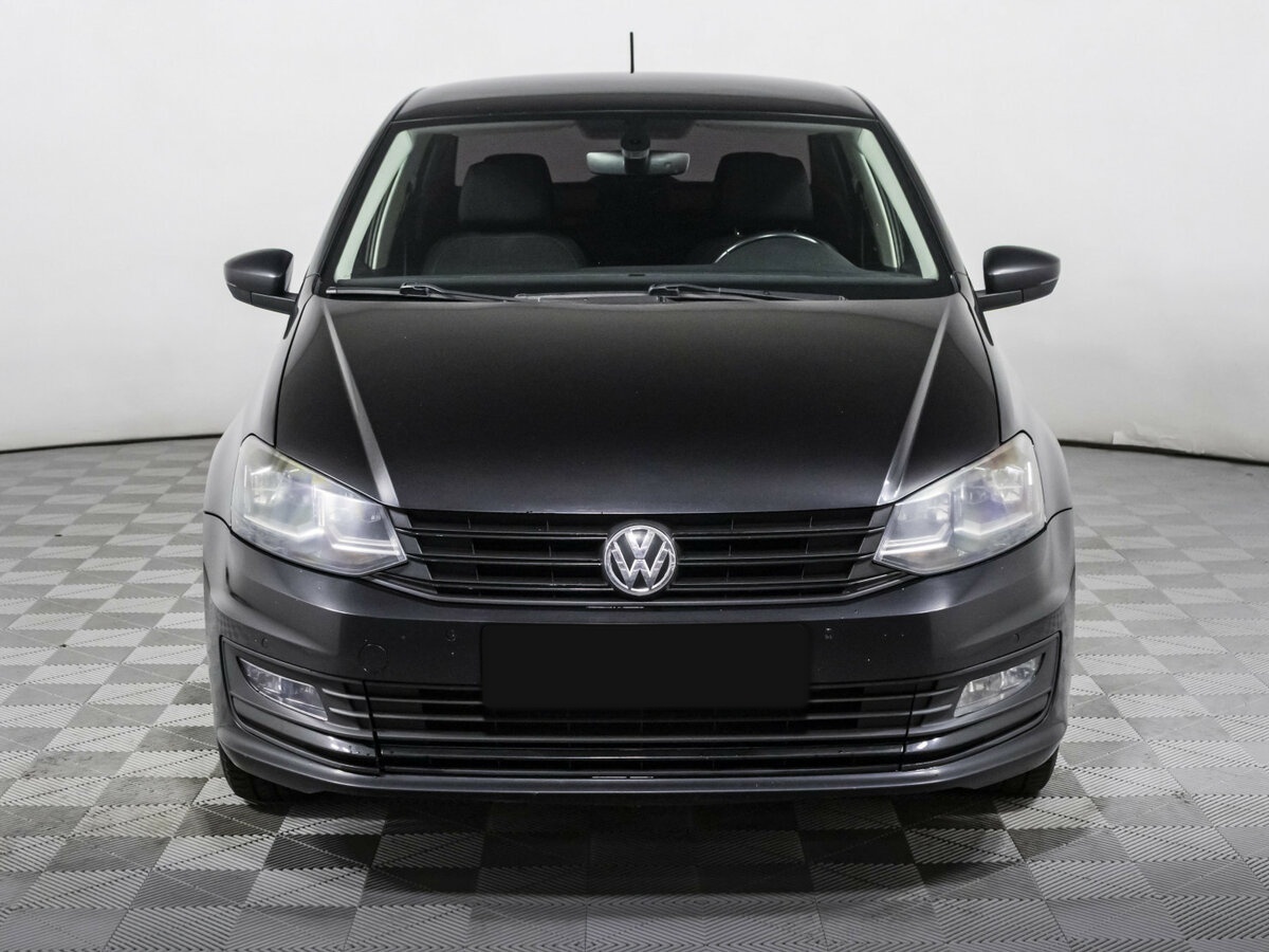 Купить Volkswagen Polo с пробегом. Фото: #1
