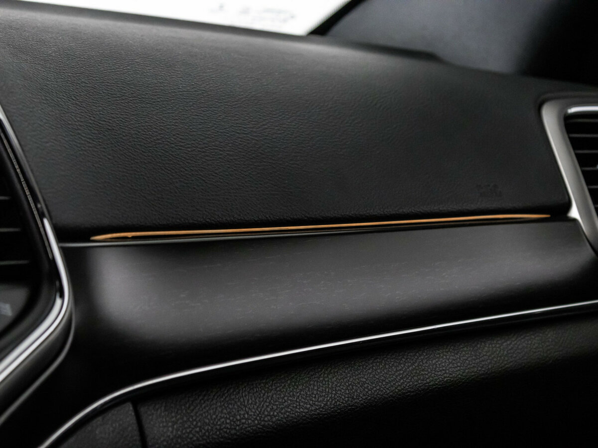 Купить Jeep Grand Cherokee с пробегом. Фото: #22