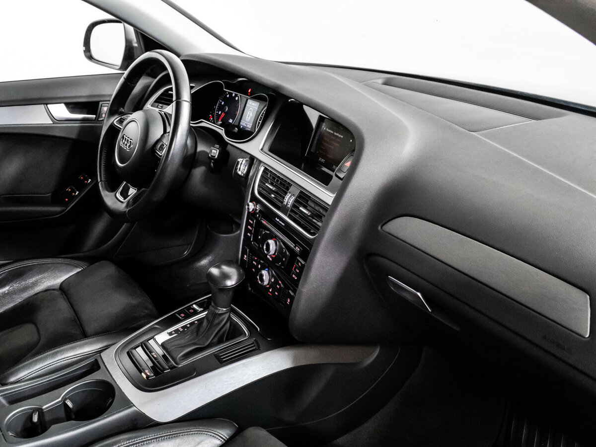 Купить Audi A4 с пробегом. Фото: #6