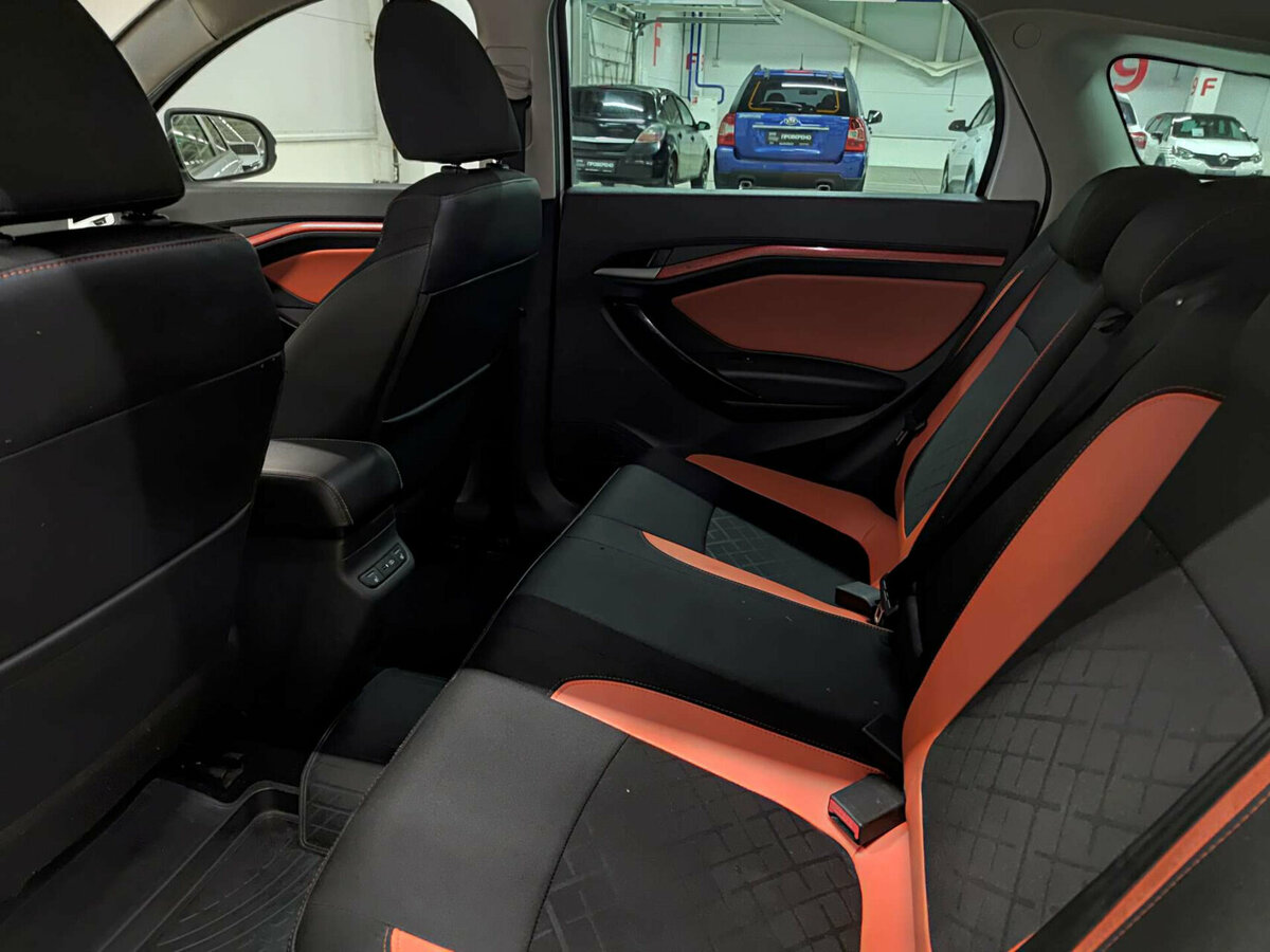 Купить Lada (ВАЗ) Vesta с пробегом. Фото: #11