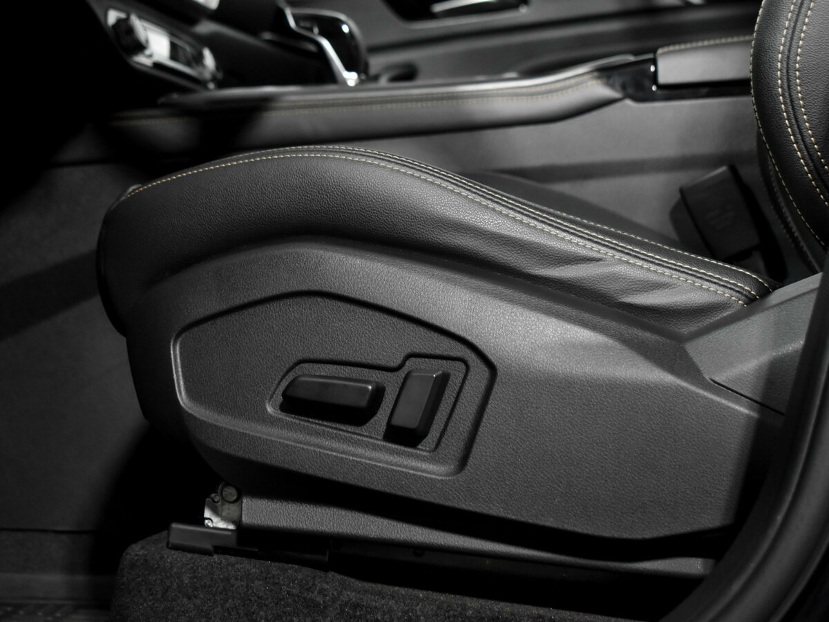 Купить FAW Bestune T77 с пробегом. Фото: #8