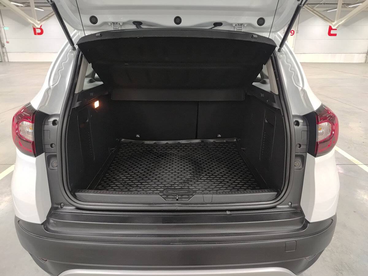 Купить Renault Kaptur с пробегом. Фото: #8