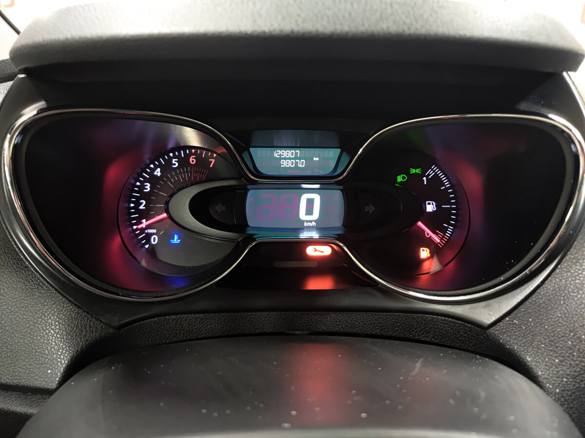 Купить Renault Kaptur с пробегом. Фото: #11