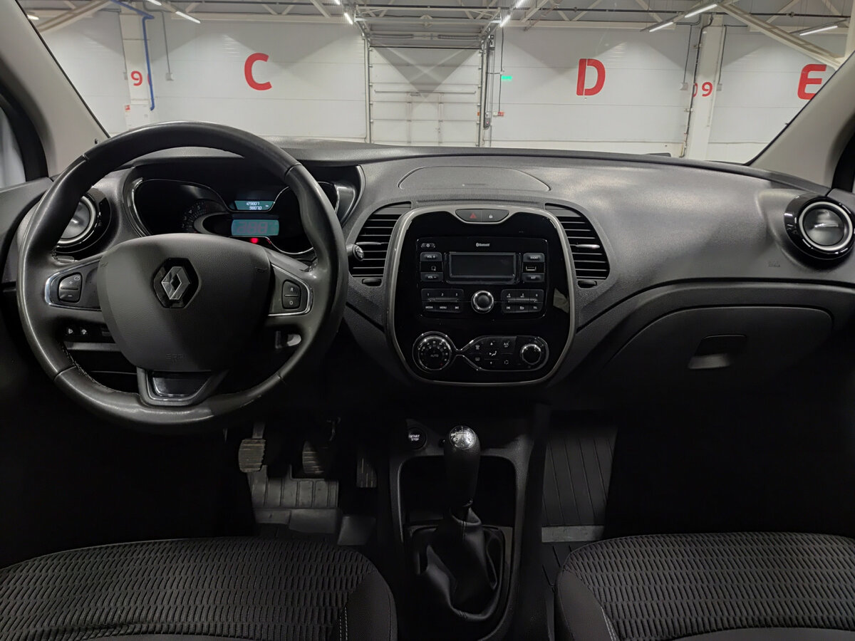 Купить Renault Kaptur с пробегом. Фото: #12
