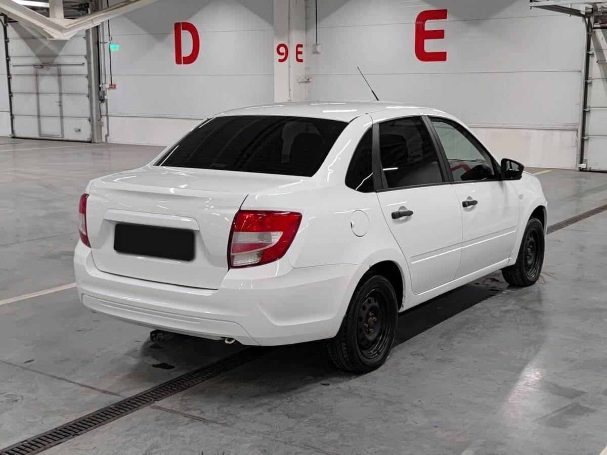 Купить Lada (ВАЗ) Granta с пробегом. Фото: #4