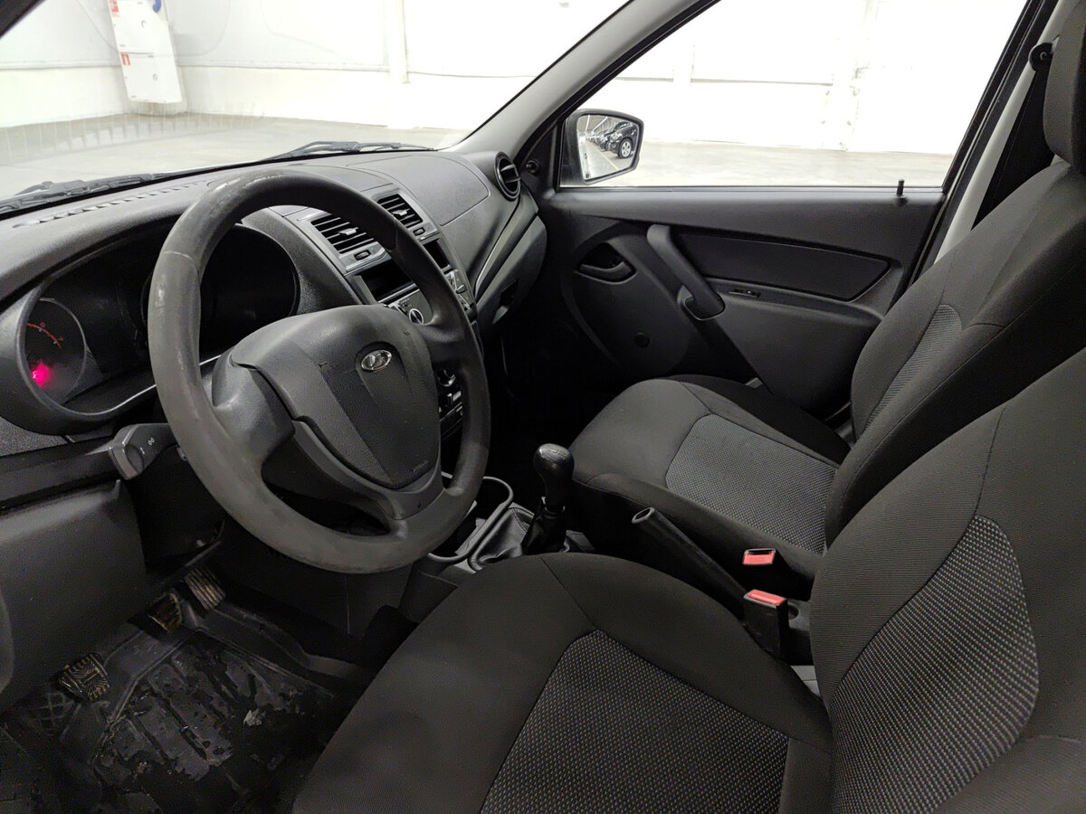 Купить Lada (ВАЗ) Granta с пробегом. Фото: #13