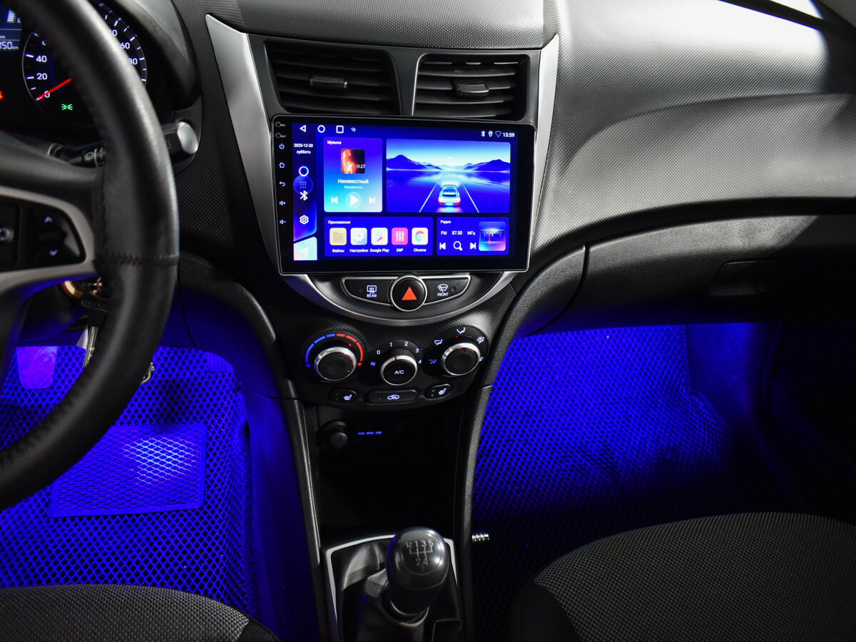 Купить Hyundai Solaris с пробегом. Фото: #17