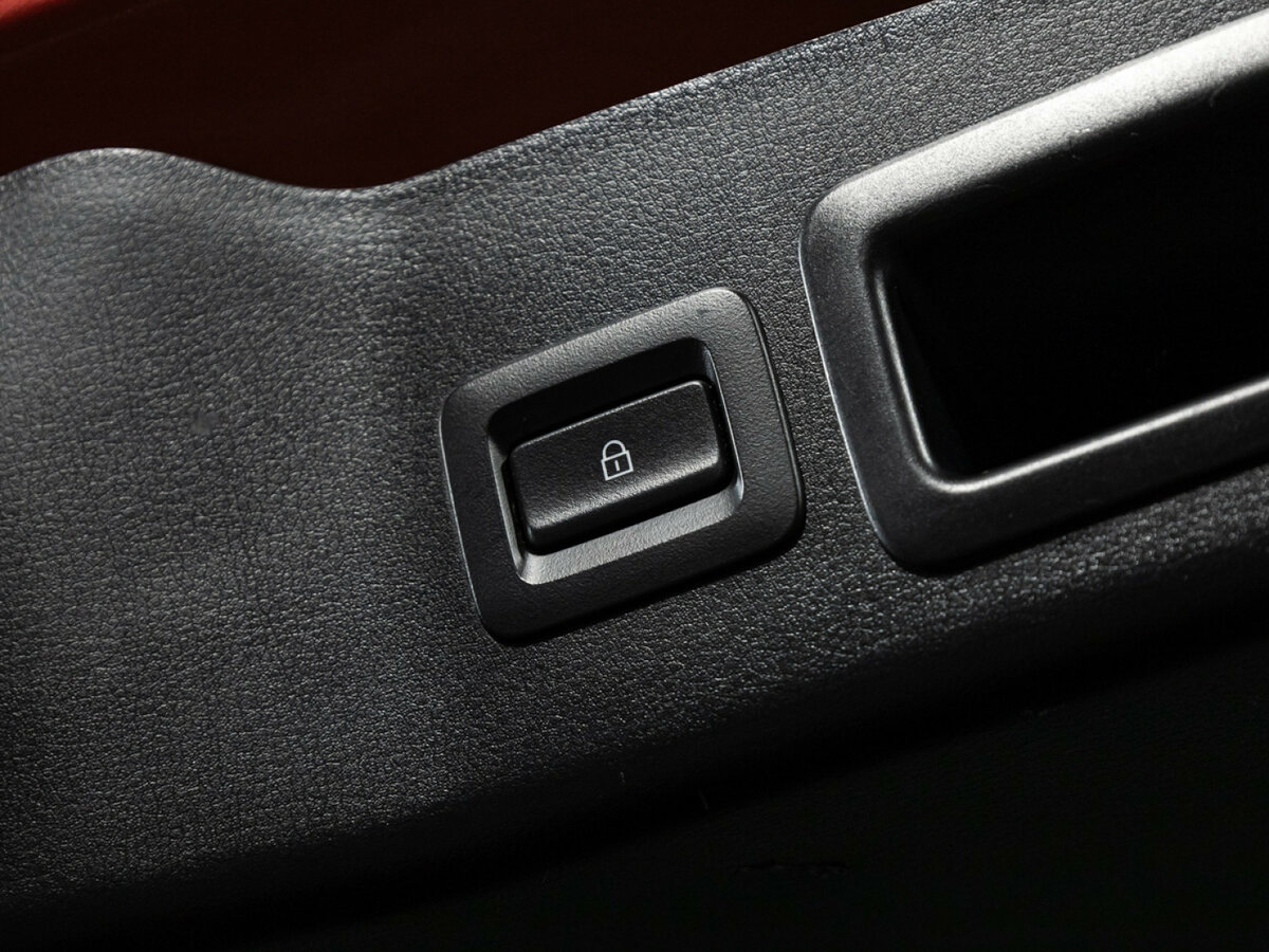 Купить Mazda 3 с пробегом. Фото: #20