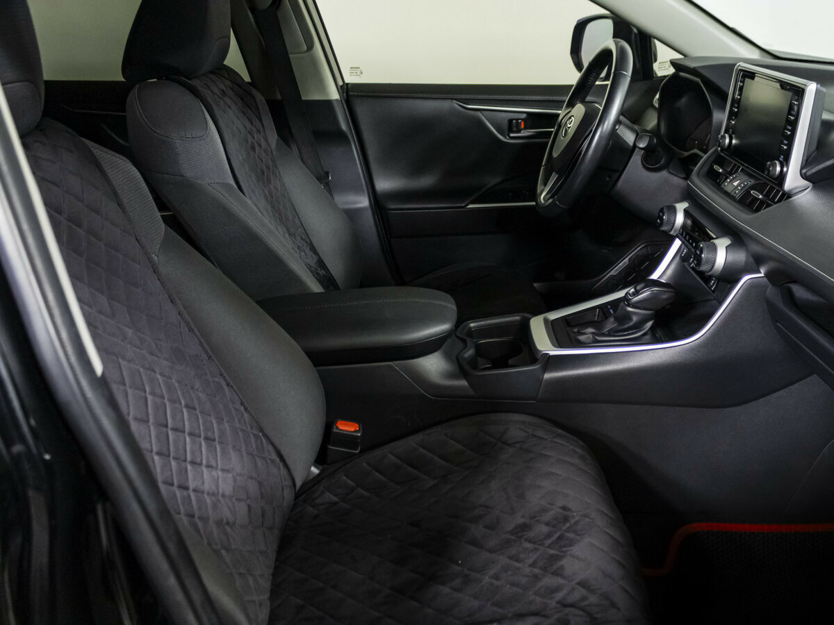 Купить Toyota RAV4 с пробегом. Фото: #7