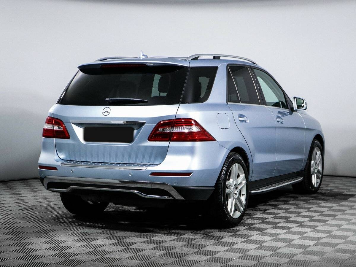 Купить Mercedes-Benz M-Класс с пробегом. Фото: #4