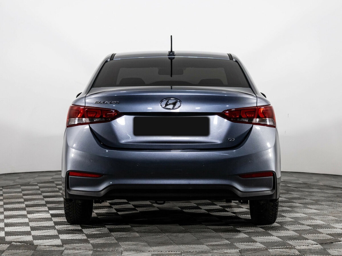 Купить Hyundai Solaris с пробегом. Фото: #4