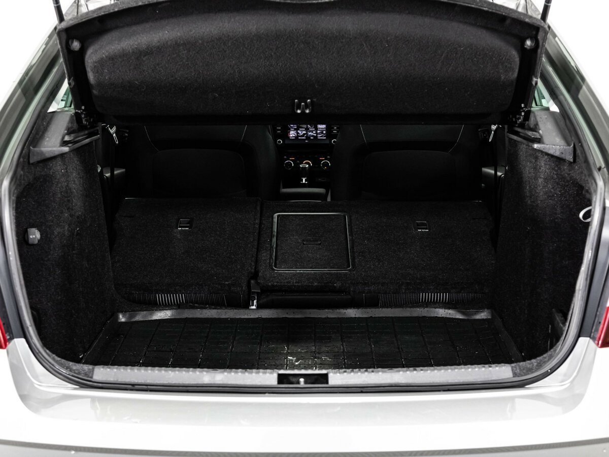 Купить Skoda Octavia с пробегом. Фото: #21