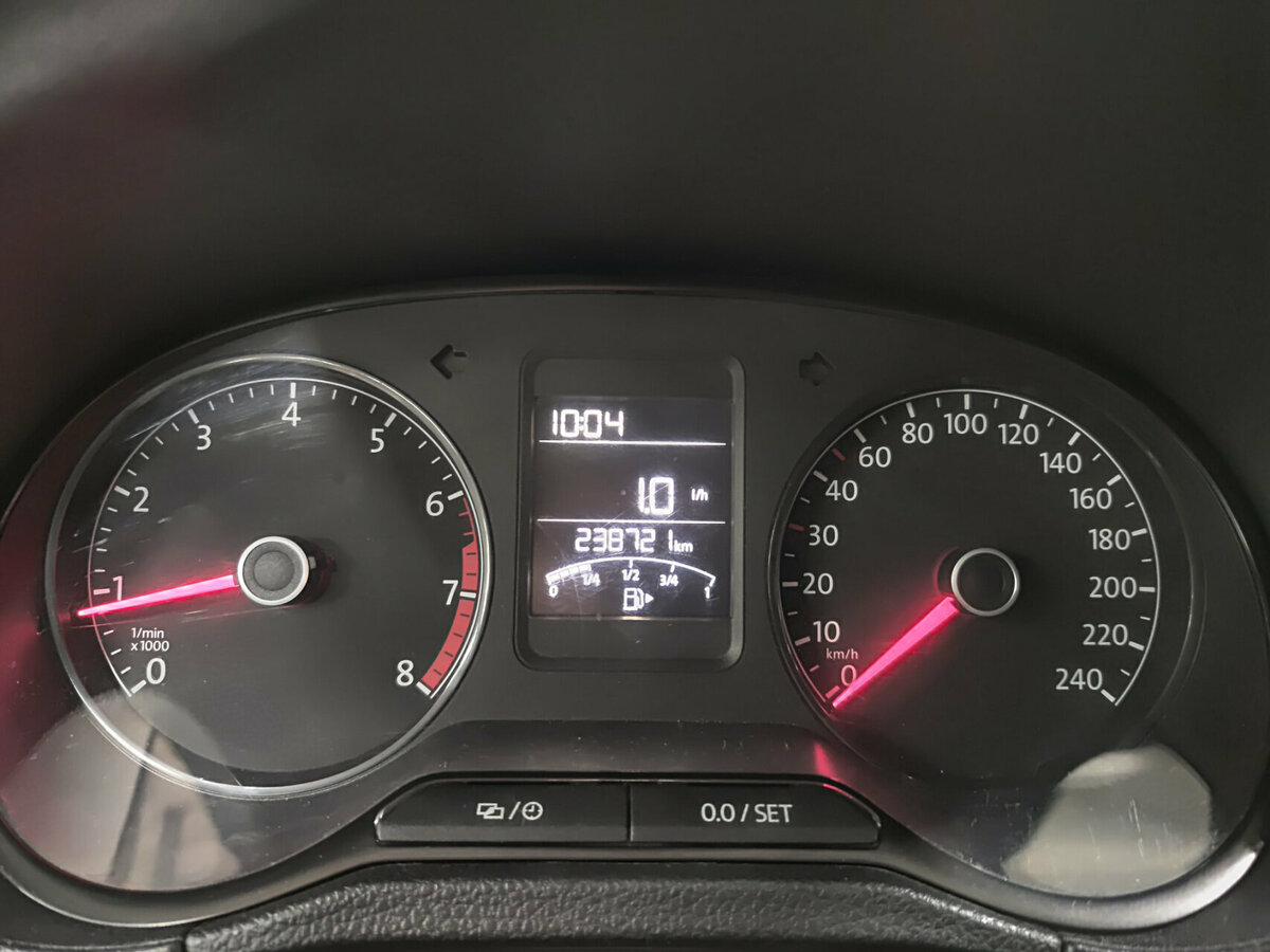 Купить Volkswagen Polo с пробегом. Фото: #12