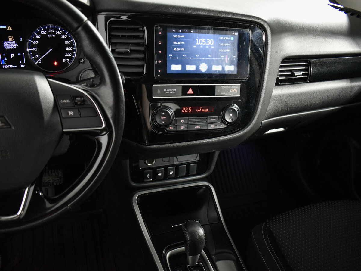 Купить Mitsubishi Outlander с пробегом. Фото: #16