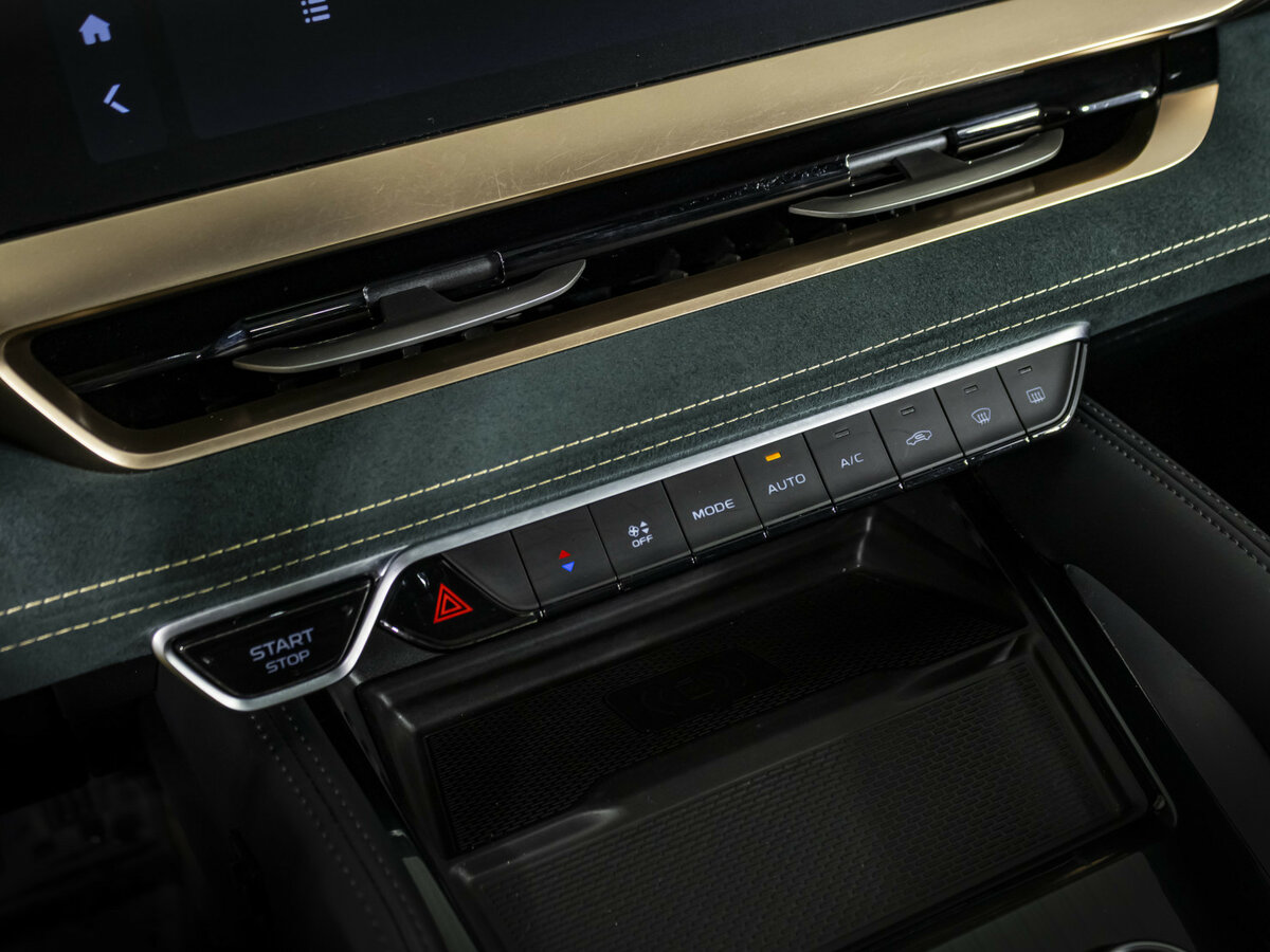 Купить Geely Monjaro с пробегом. Фото: #12