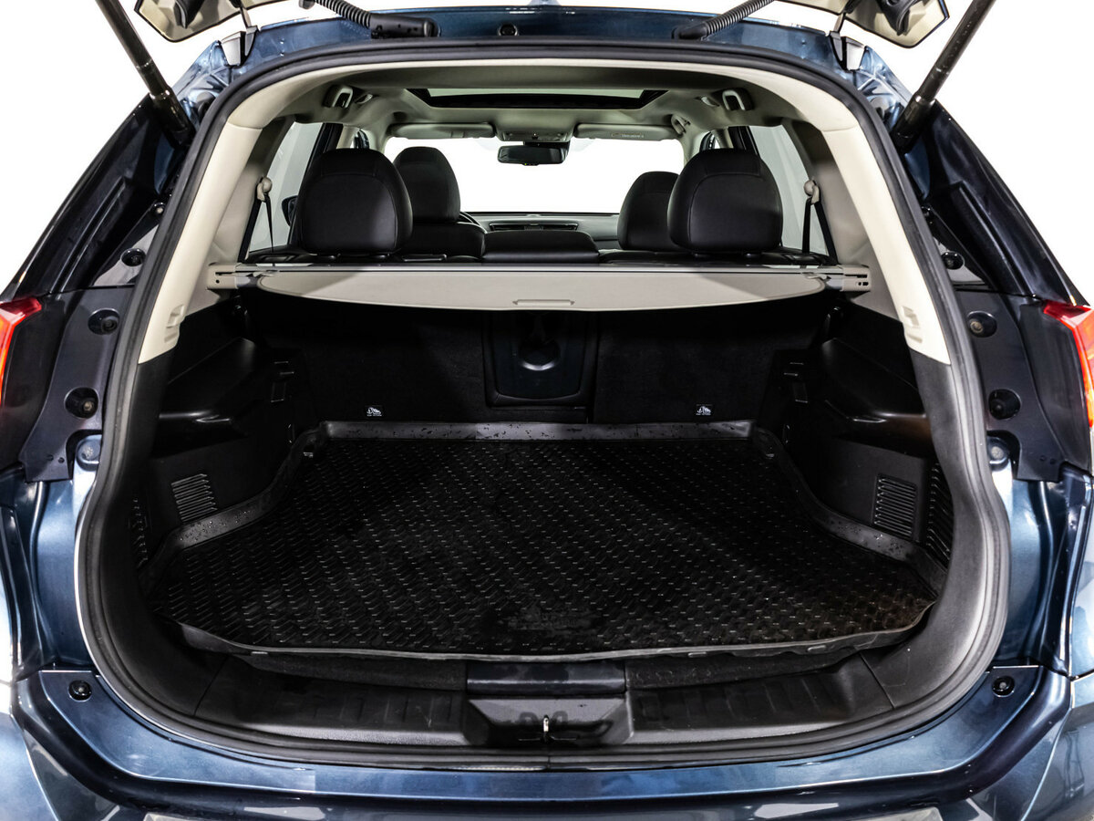 Купить Nissan X-Trail с пробегом. Фото: #23