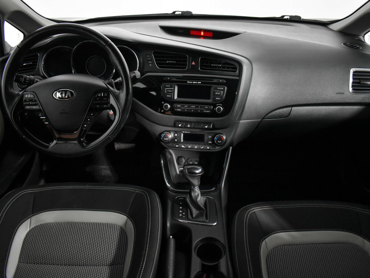 Купить Kia Ceed с пробегом. Фото: #12
