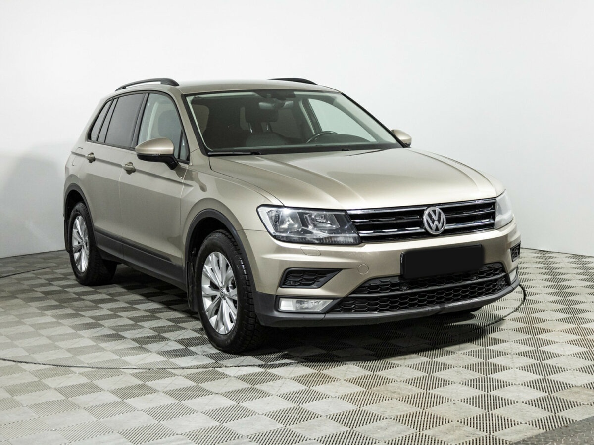 Купить Volkswagen Tiguan с пробегом. Фото: #2
