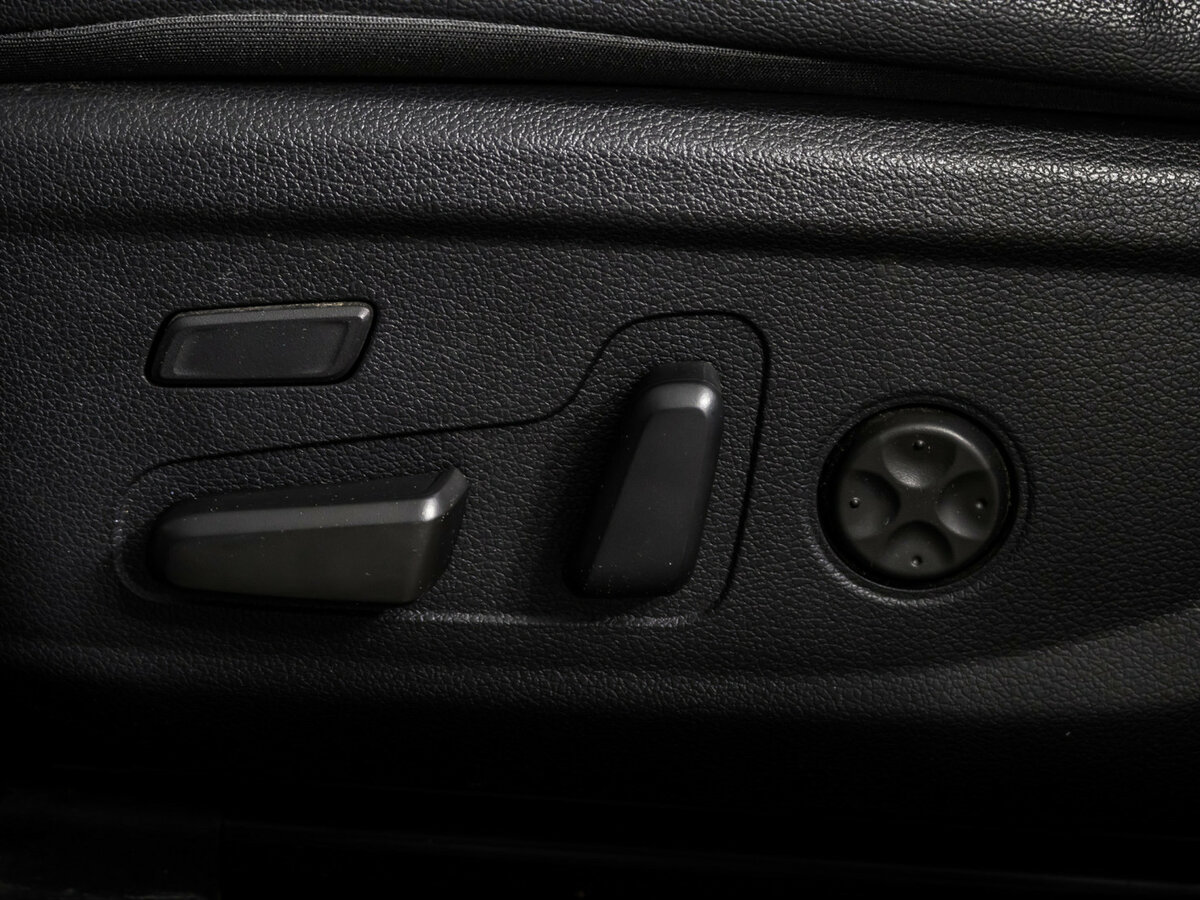 Купить Hyundai Santa Fe с пробегом. Фото: #13