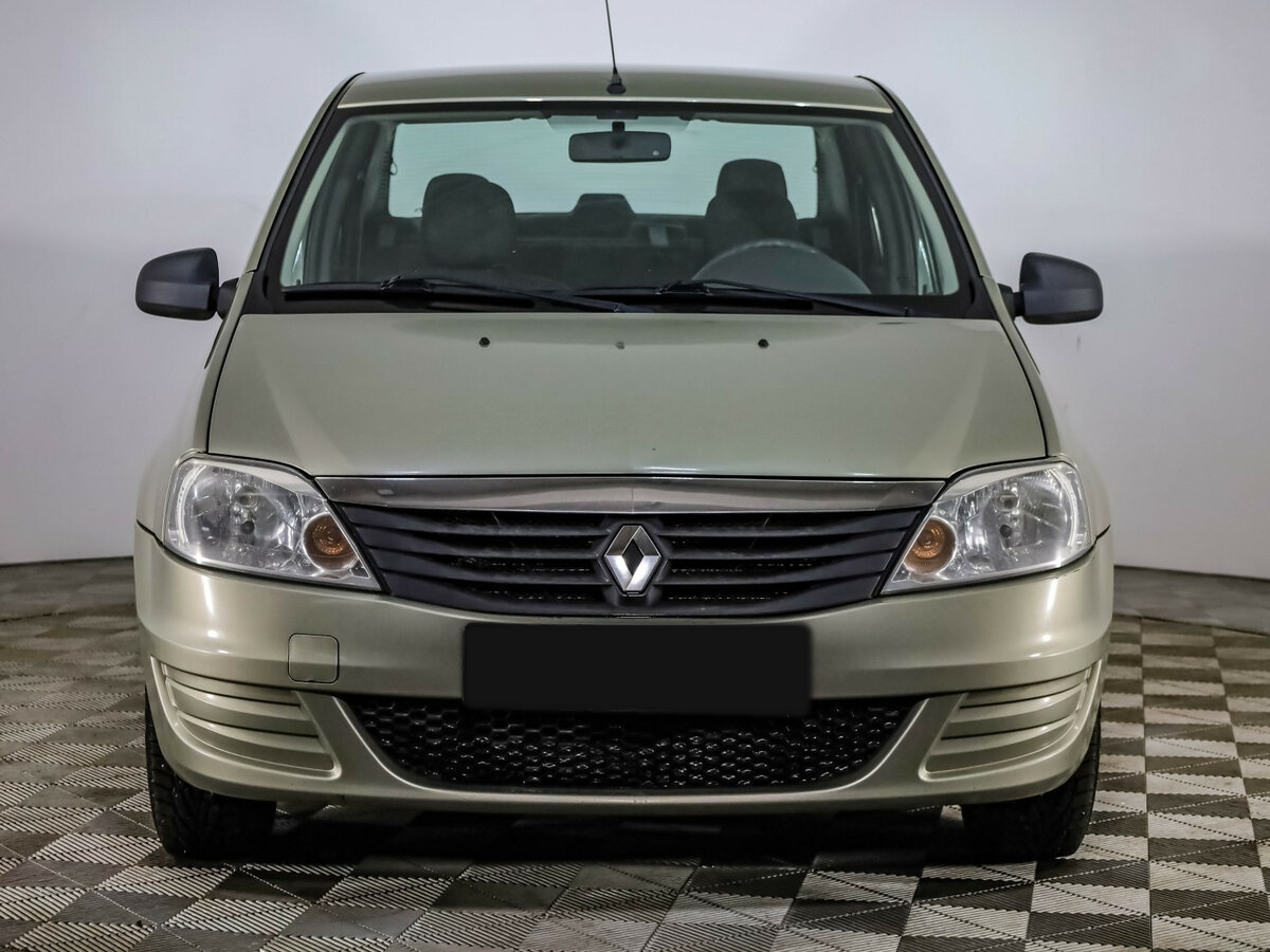 Купить Renault Logan с пробегом. Фото: #1
