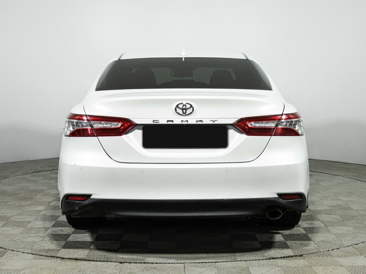 Купить Toyota Camry с пробегом. Фото: #5